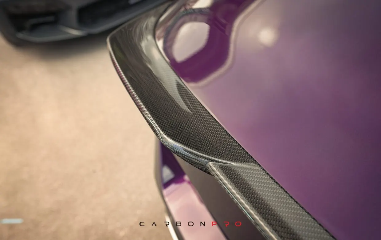 SPORT TECH Spoiler