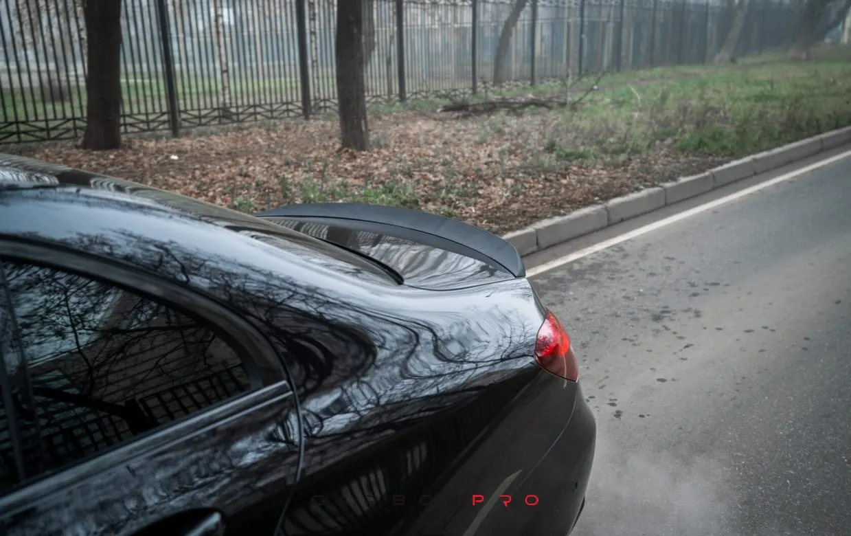 Trunk spoiler CARBON ARROW