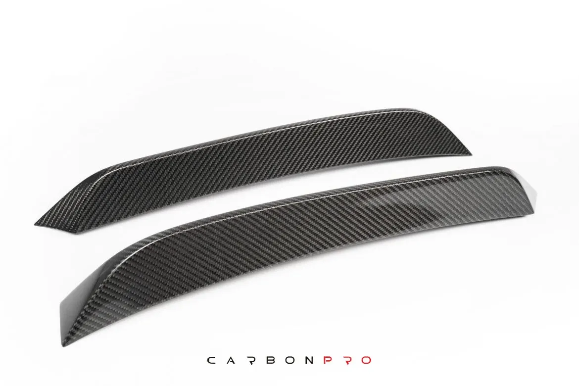 Trunk spoiler