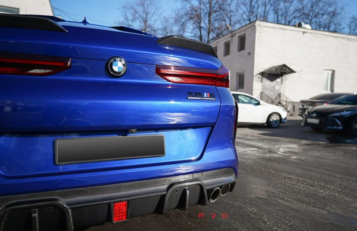 Trunk spoiler