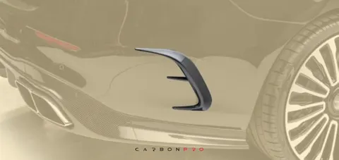 Air outtake splitter for Rear bumper
