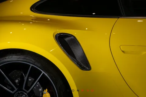 Carbon rear air intakes