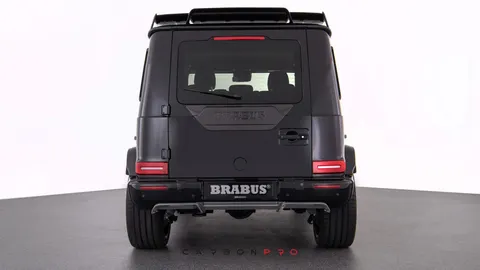 Carbon rear diffuser