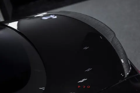 Carbon rear spoiler