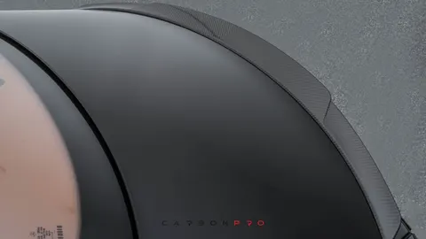 Carbon rear spoiler