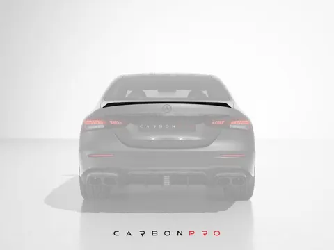 Carbon trunk spoiler