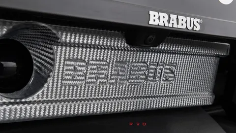 Centered carbon front fascia attachment