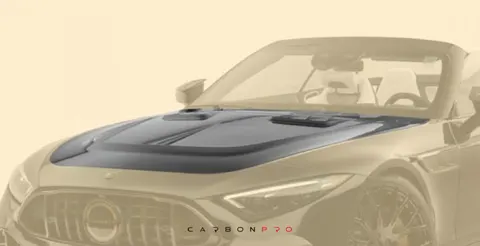 Front bonnet – visible carbon