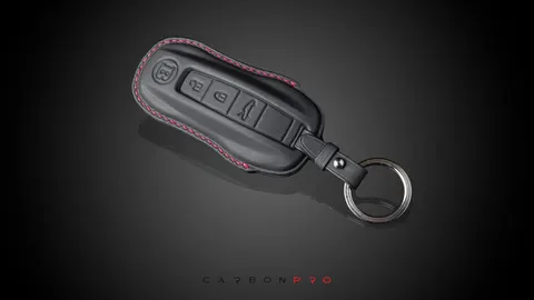 Leather key cover black-red