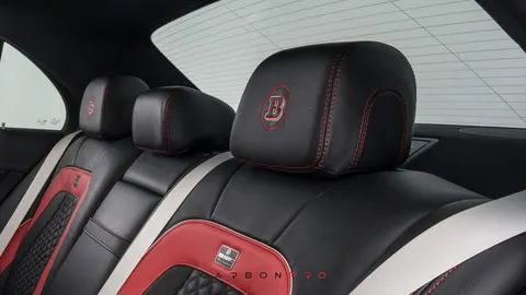 Leather parcel shelf