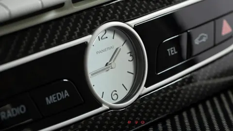 Panerai Luminor Watch white
