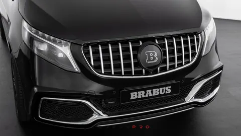 Signature front grille exclusive