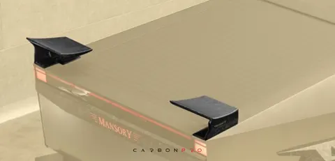 Trunk spoiler – exposed